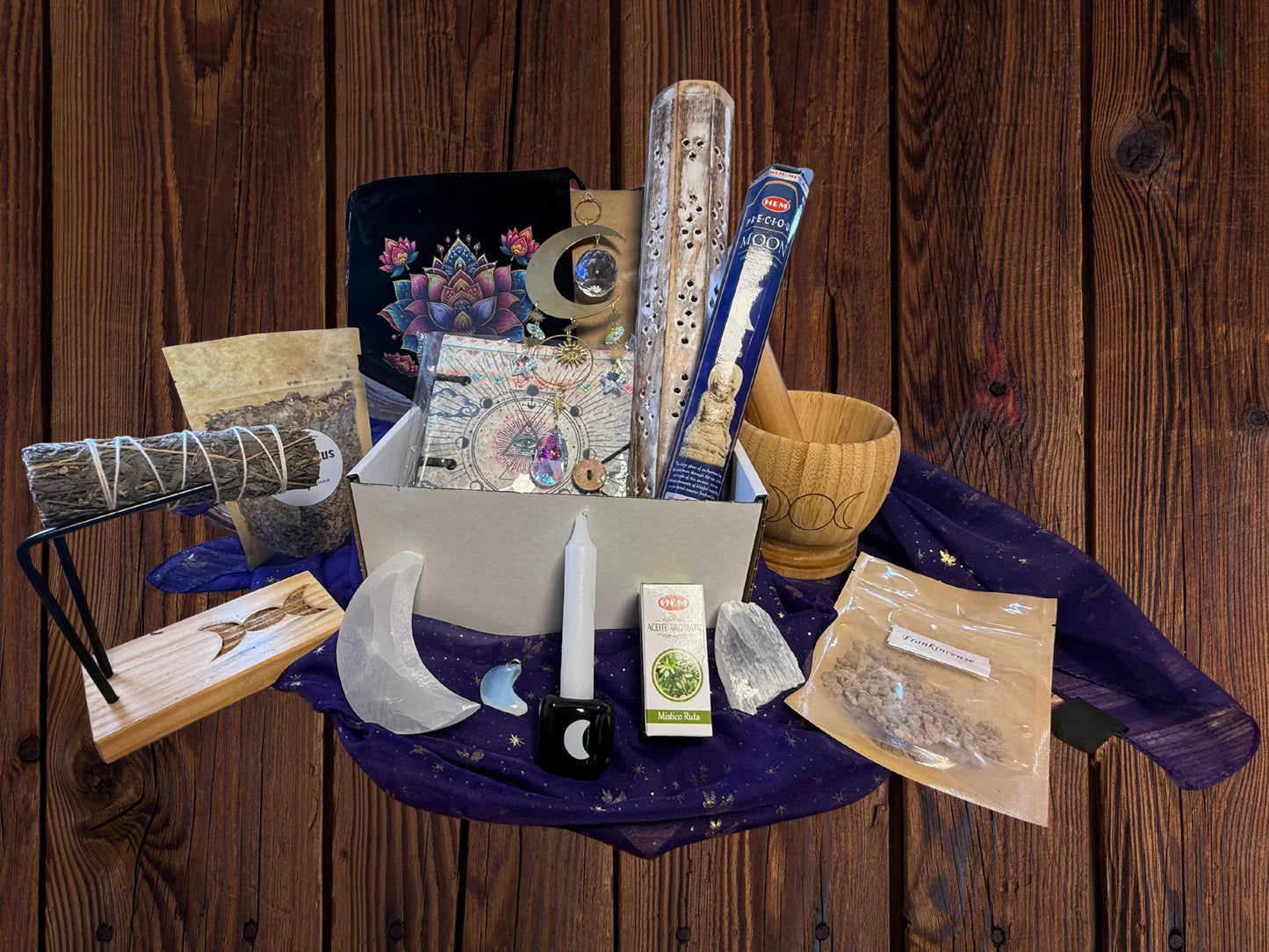 Lunar Witch Ritual Box — Full Moon Altar Kit | 16-Piece Crystal & Herb Ritual Set