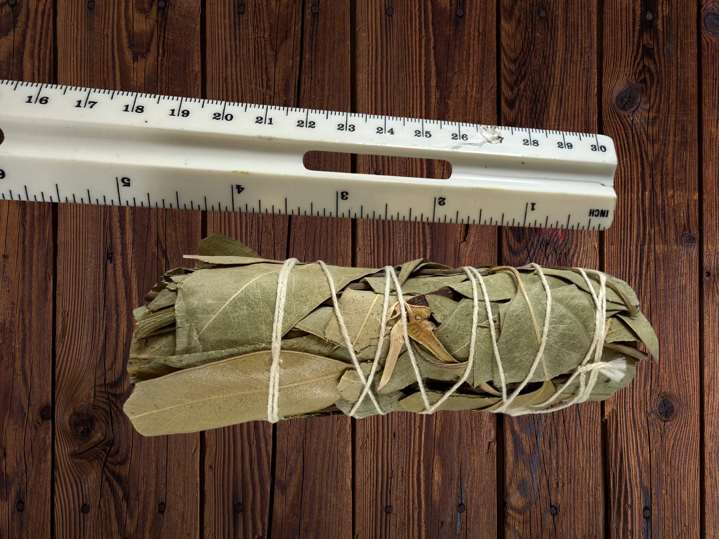 Eucalyptus Smudge Stick – 3–4 in