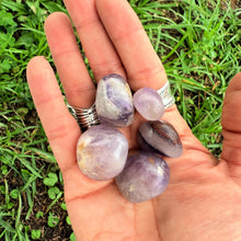 Amethyst Tumbled Stone – Calming Clarity & Intuition