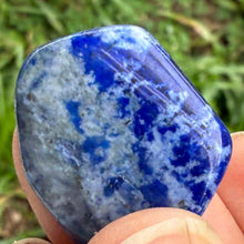 Lapis Lazuli Tumble Stone | Truth, Wisdom & Third Eye Chakra Crystal