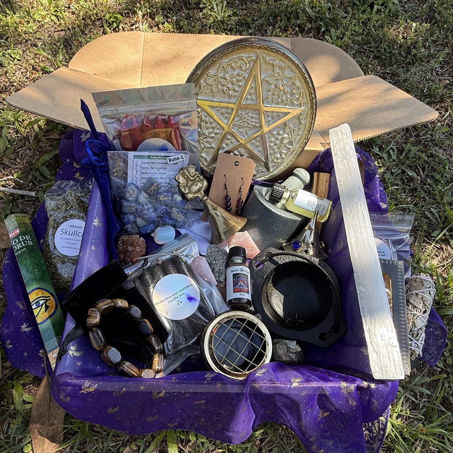 Monthly Mystery Ritual Box – Litha Summer Solstice Edition
