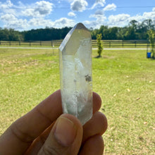 Clear Quartz Crystal Points 2–3″ – Energy Amplifier & Meditation Tools