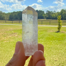Clear Quartz Crystal Points 2–3″ – Energy Amplifier & Meditation Tools
