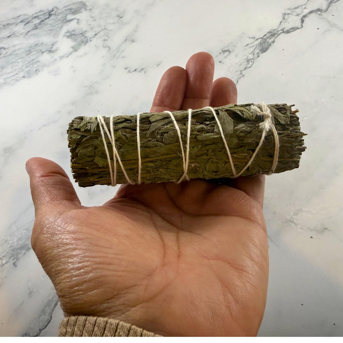 Mugwort Smudge Sticks (Black Sage) – Dreamwork & Cleansing Set