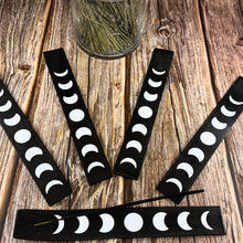Black Moon Incense Tray – Celestial Ash Catcher for Incense Sticks | Moon Phase Altar Decor | Meditation & Spiritual Gift
