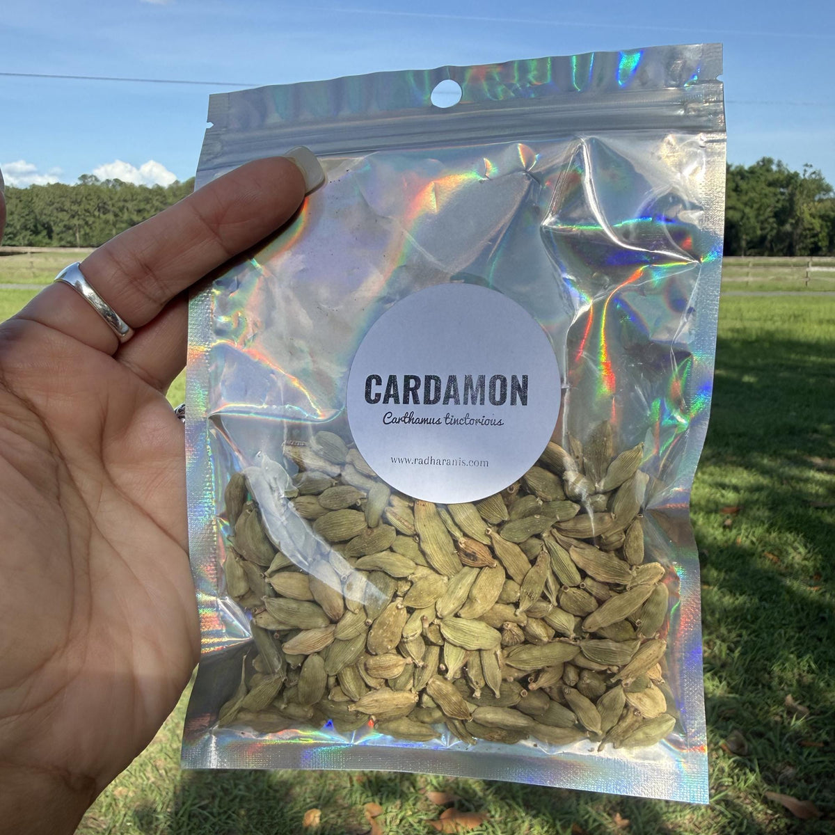 Organic Green Cardamom Pods Whole | Aromatic Chai Spice| Wellness | Ayurvedic Herbal Use