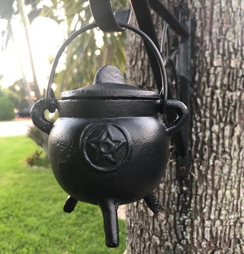 Pentagram Cauldron Cast Iron- 3” H x 2.75”