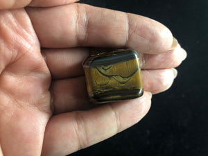 Tiger's Eye Tumbled stone