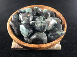 Emerald Tumbled Stone