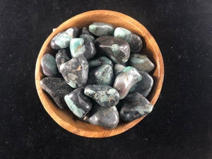 Emerald Tumbled Stone