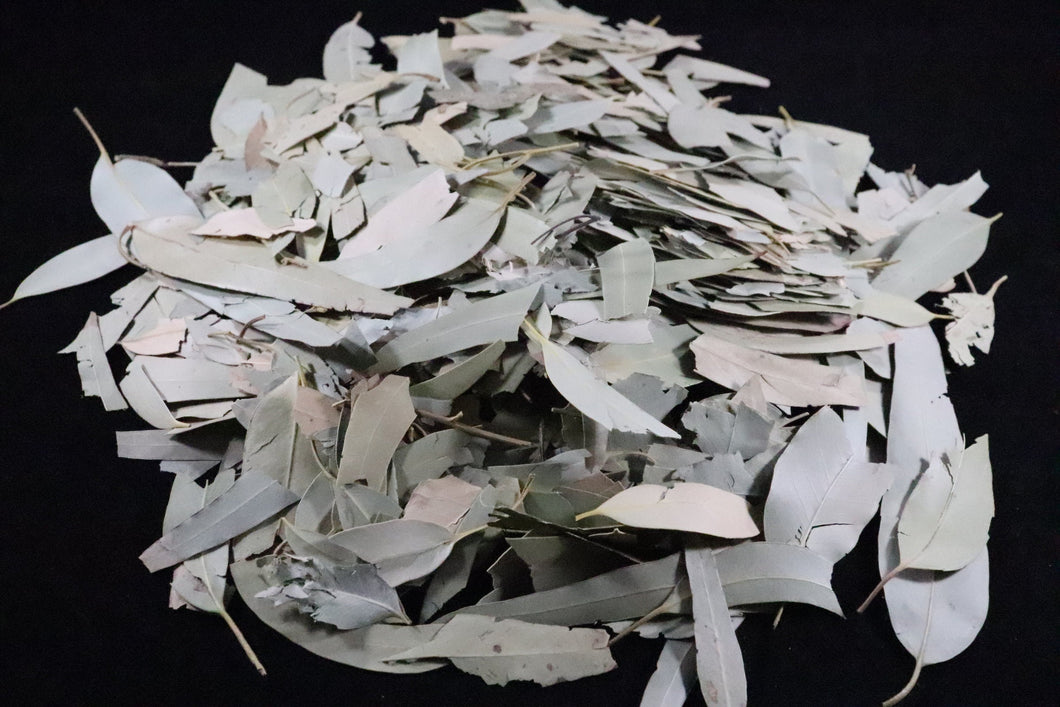 Dried Eucalyptus Leaves, Wedding Petals, Fresh Toss Confetti