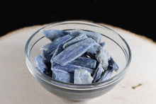 Kyanite blades