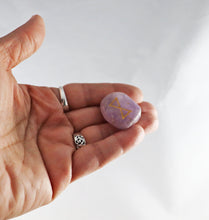 Amethyst rune set