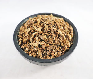 Angelica Root, cut & sifted