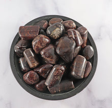 Garnet Tumbled Stones