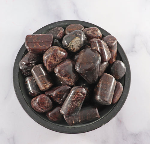 Garnet Tumbled Stones