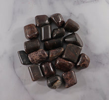 Garnet Tumbled Stones